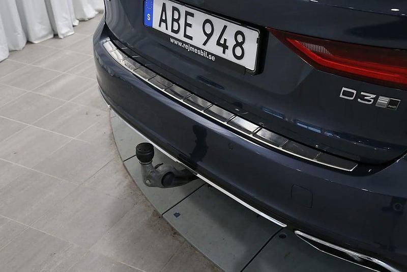 Begagnad Volvo V90 Inscription 151 HK (111 kW) 2017 Mörkblå (blå) Kombi