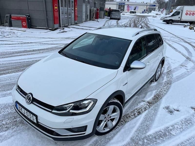 Begagnad 2020 VW Golf Alltrack Kombi | 209 000 kr (Marknadspris) - Bild 1/4