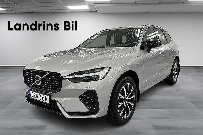 Silver Begagnad 2022 Volvo XC60 R-Design SUV | 519 900 kr (Dyr) - Bild 1/4