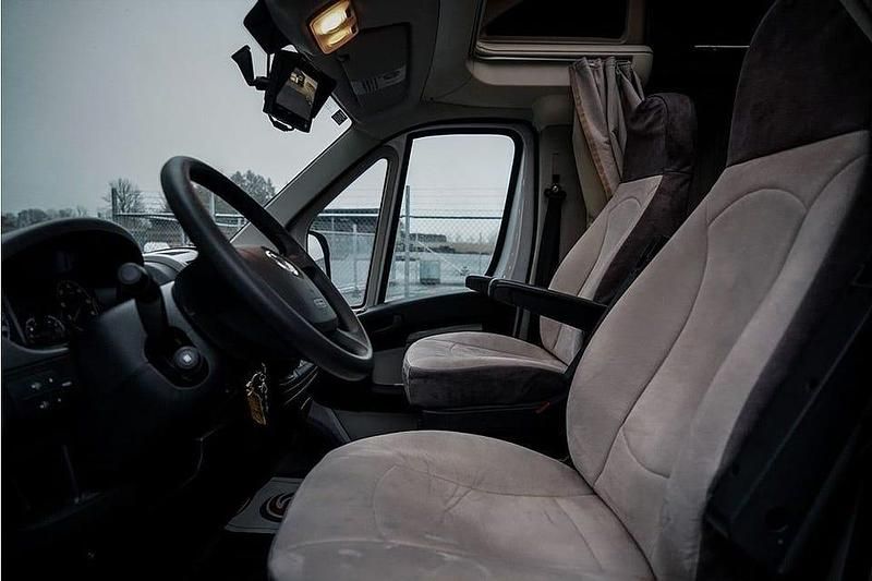 Begagnad Fiat Ducato 148 HK (108 kW) 2012 Vit Van