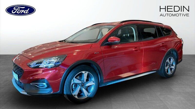 Röd (red) Begagnad 2021 Ford Focus Active Kombi | 184 900 kr (Marknadspris) - Bild 1/4