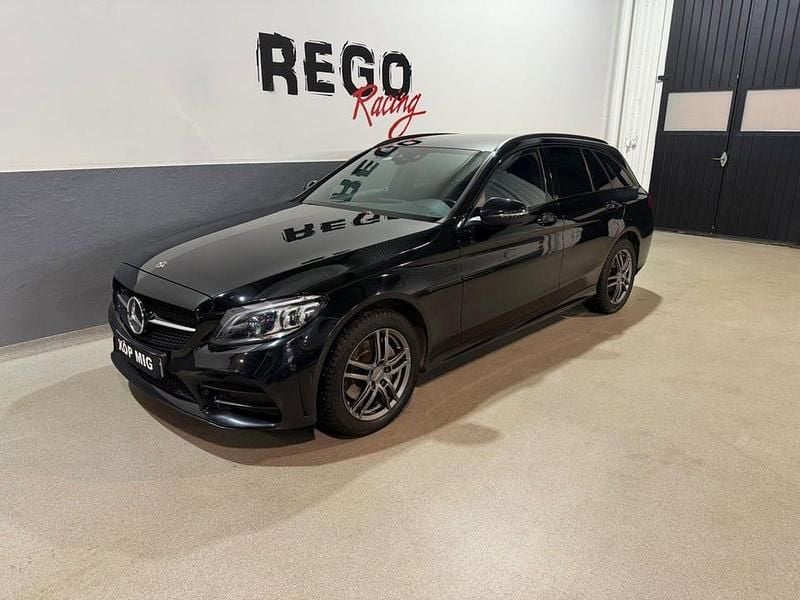 Begagnad Mercedes C220 AMG 194 HK (142 kW) 2021 Svart Kombi