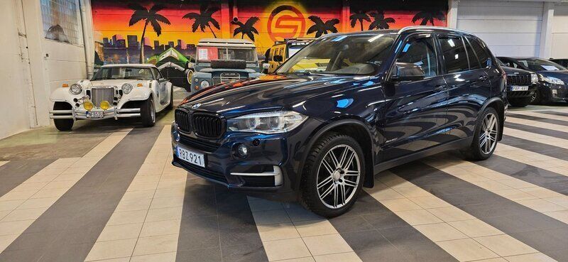 Blå Begagnad 2014 BMW X5 SUV | 234 000 kr - Bild 1/4