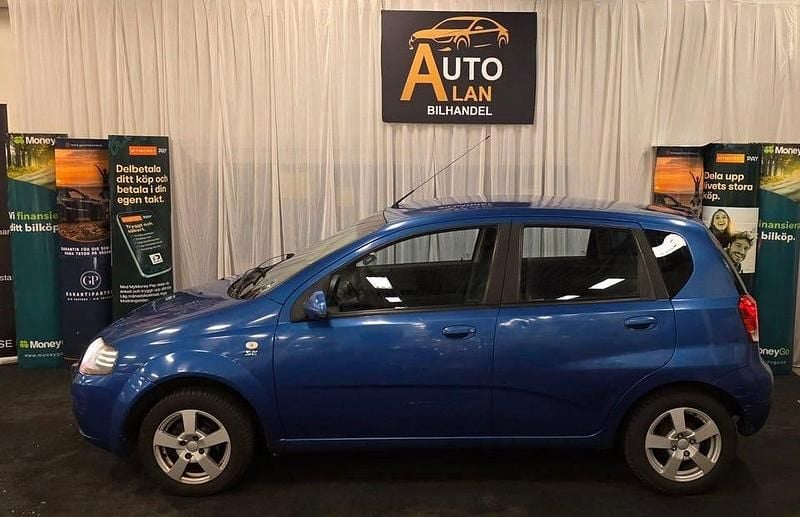 Begagnad Chevrolet Kalos 94 HK (69 kW) 2007 Blå