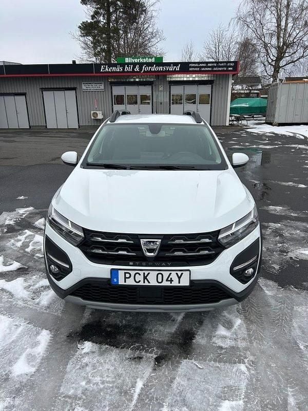 Begagnad Dacia Sandero Stepway 91 HK (66 kW) 2022 Vit
