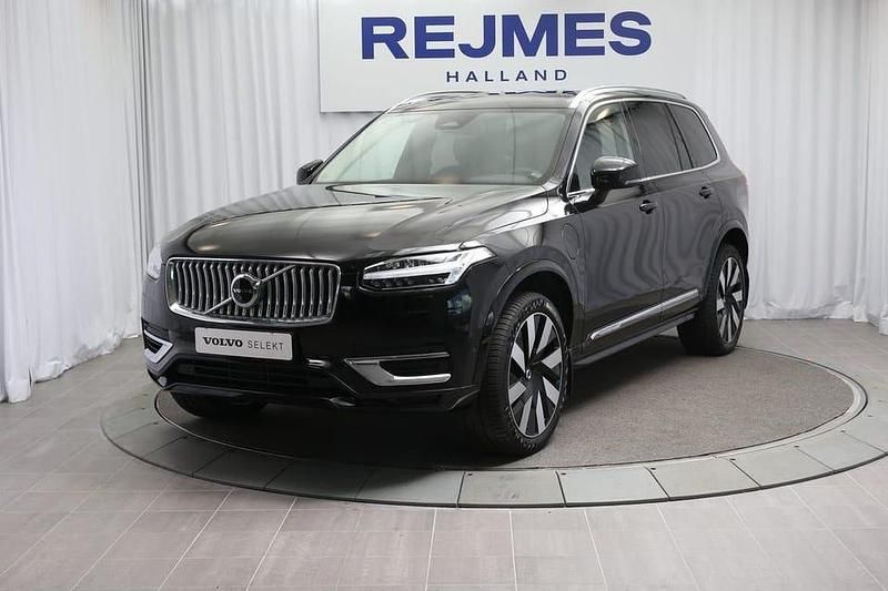 Begagnad Volvo XC90 Plus 462 HK (339 kW) 2024 Svart SUV