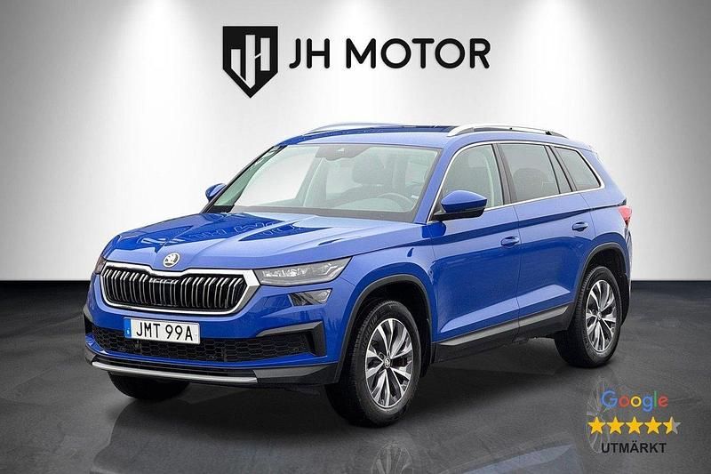 Blå Begagnad 2023 Skoda Kodiaq Style SUV | 399 900 kr (Lite dyr) - Bild 1/4
