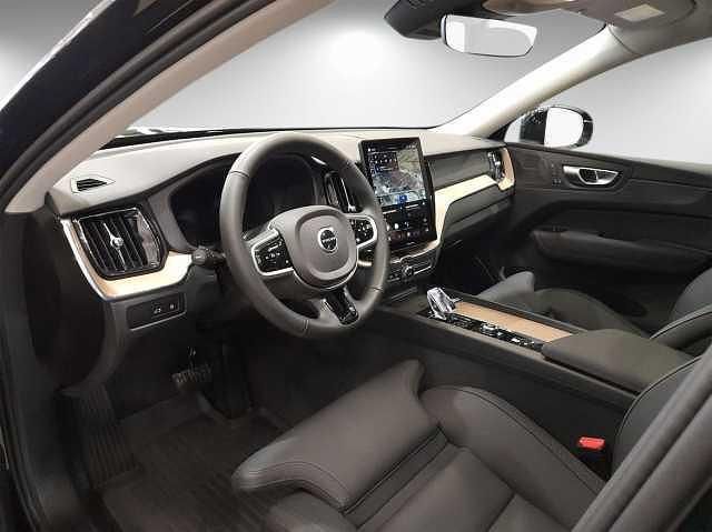Begagnad Volvo XC60 349 HK (256 kW) 2026 Svart SUV