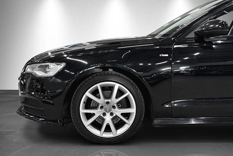 Begagnad Audi A6 S-Line 190 HK (139 kW) 2015 Svart Kombi