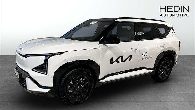 Vit Begagnad 2026 Kia EV5 SUV | 634 900 kr - Bild 1/4