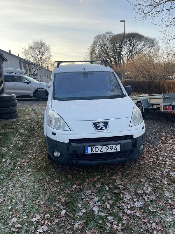 Begagnad 2009 Peugeot Partner Van | 31 000 kr (Marknadspris) - Bild 1/2