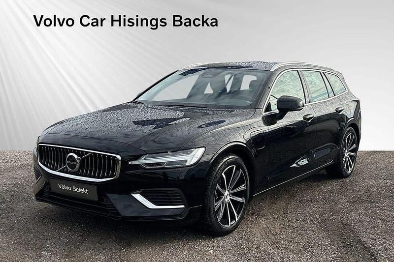 Vit Begagnad 2025 Volvo V60 Plus Kombi | 459 900 kr - Bild 1/1