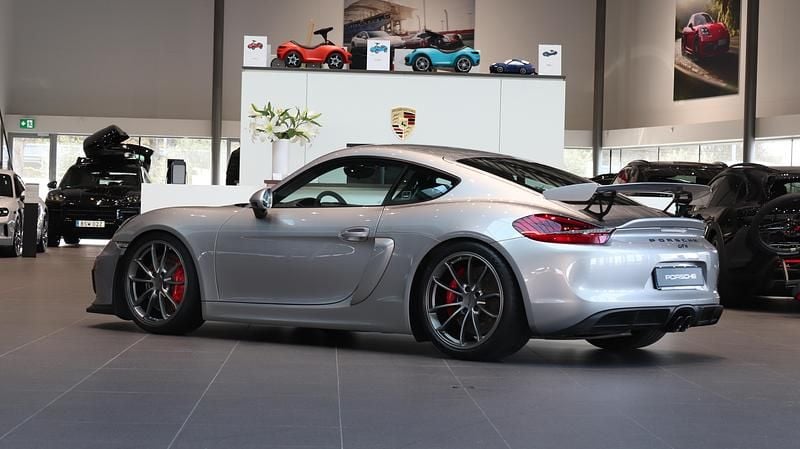 Begagnad Porsche Cayman GT4 390 HK (286 kW) 2016 Silver Sportkupé