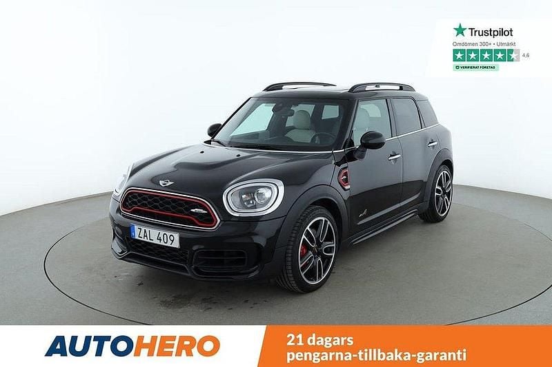 Svart Begagnad 2017 Mini John Cooper Works Countryman SUV | 315 000 kr - Bild 1/4