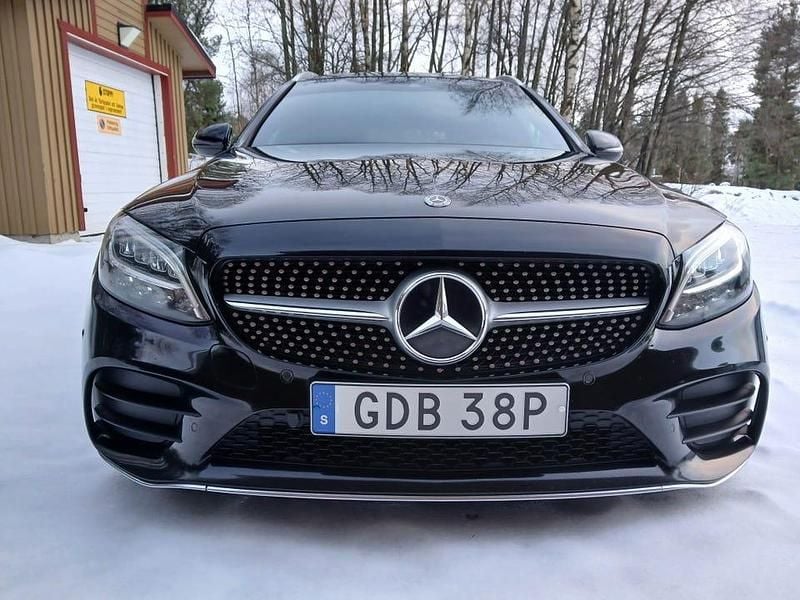 Begagnad Mercedes C220 AMG 194 HK (142 kW) 2020 Svart