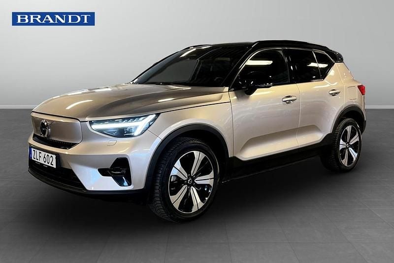 Begagnad Volvo XC40 Single Motor 175 kW (238 HK) 2023 Grå SUV