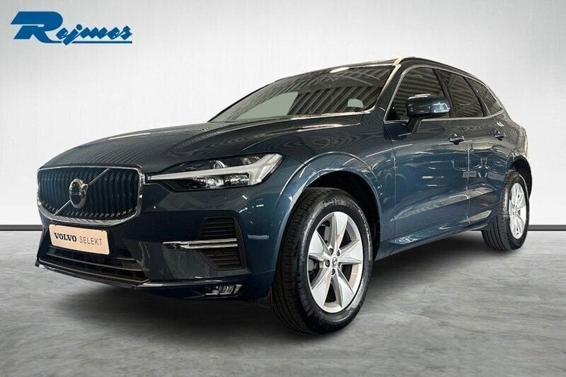 Mörkblå Begagnad 2022 Volvo XC60 Core SUV | 419 900 kr (Superpris) - Bild 1/4