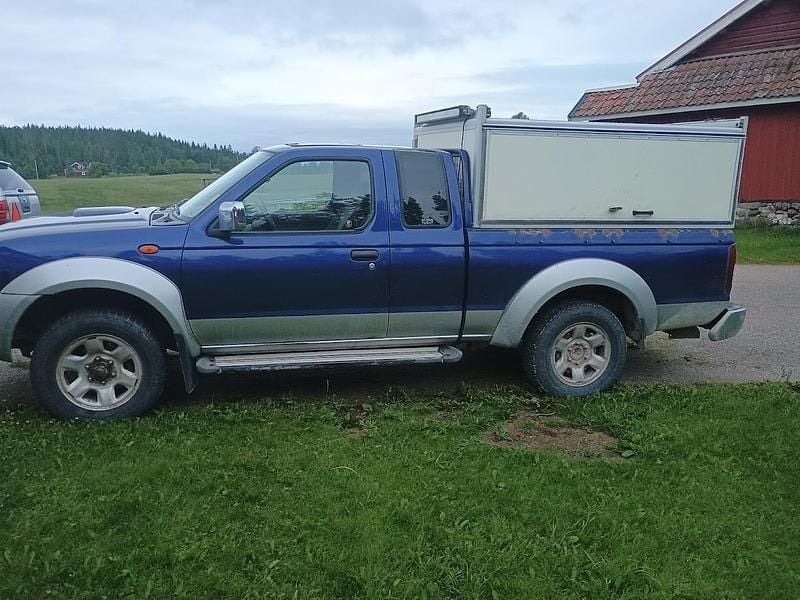 Begagnad 2003 Nissan Navara Pickup | 36 000 kr (Lite dyr) - Bild 1/4