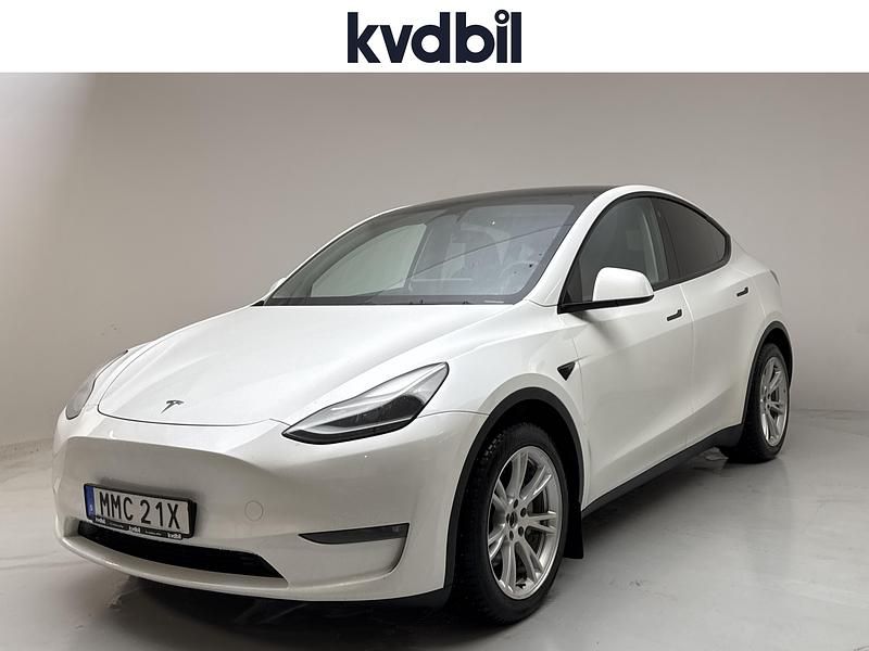 Vit Begagnad 2024 Tesla Model Y Long Range AWD SUV | 369 000 kr (Marknadspris) - Bild 1/3