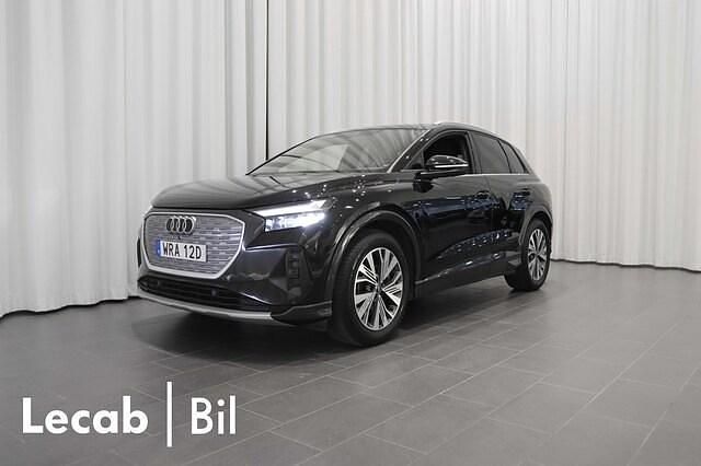 Mytsvart metallic Begagnad 2023 Audi Q4 e-tron SUV | 389 500 kr (Marknadspris) - Bild 1/4