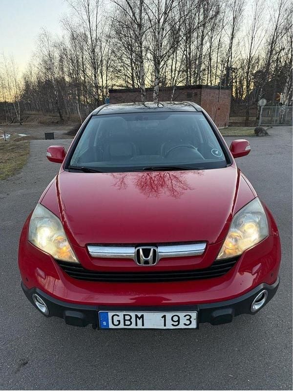 Röd Begagnad 2007 Honda CR-V SUV | 65 000 kr (Superpris) - Bild 1/4