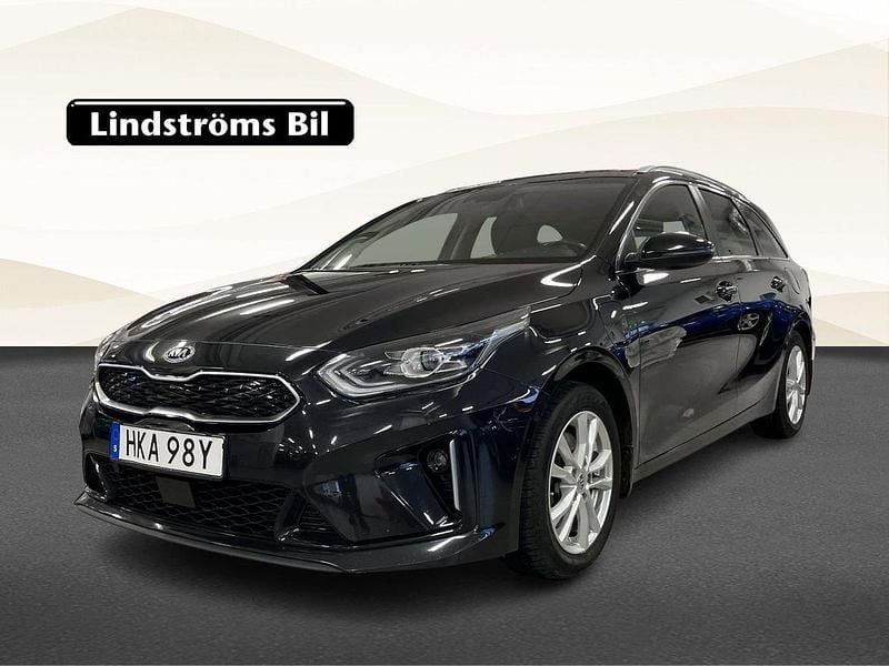 Svart Begagnad 2020 Kia Ceed Sportswagon Advance Kombi | 169 000 kr (Marknadspris) - Bild 1/4