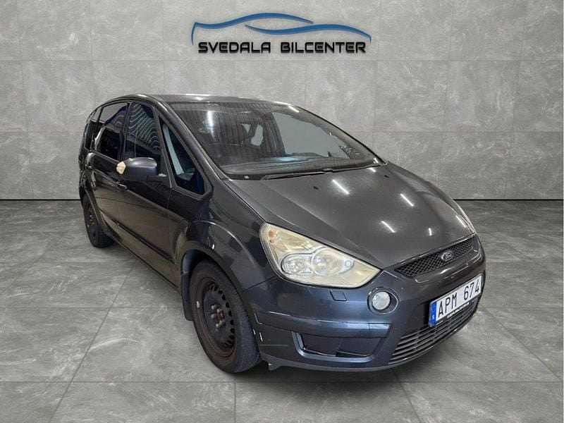 Grå Begagnad 2008 Ford S-MAX S Minibuss | 29 900 kr (Bra pris) - Bild 1/4