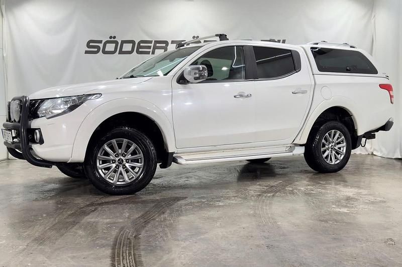 Vit Begagnad 2019 Mitsubishi L200 Pickup | 214 900 kr (Bra pris) - Bild 1/4