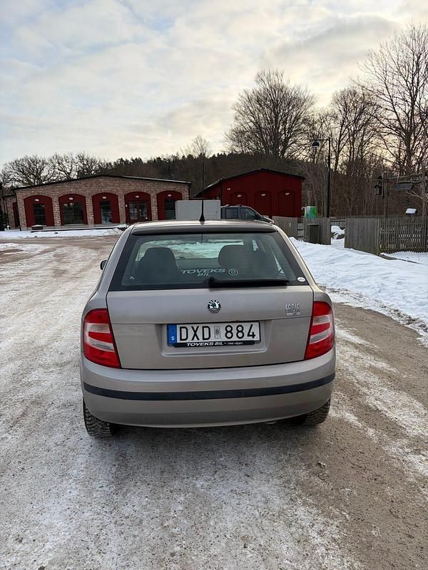 Begagnad Skoda Fabia 64 HK (47 kW) 2007