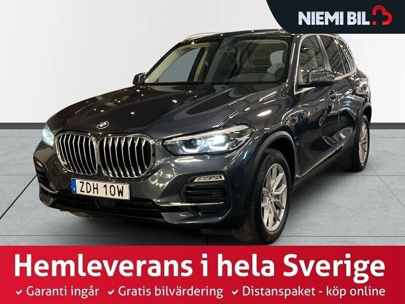 Grå Begagnad 2019 BMW X5 iPerformance SUV | 519 900 kr (Superpris) - Bild 1/3