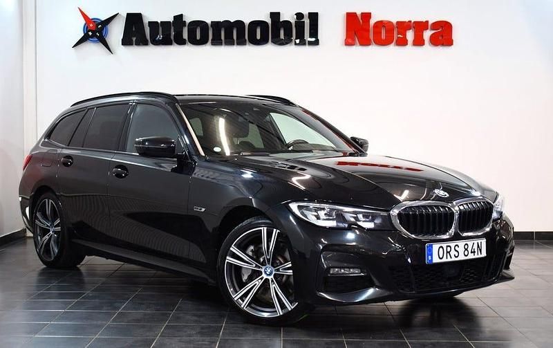 Begagnad BMW 330 M Sport 292 HK (214 kW) 2022 Svart Kombi