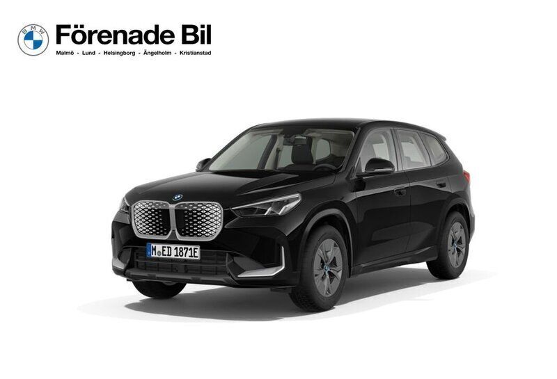 Svart Ny 2024 BMW iX1 Shadowline SUV | 499 898 kr (Marknadspris) - Bild 1/4
