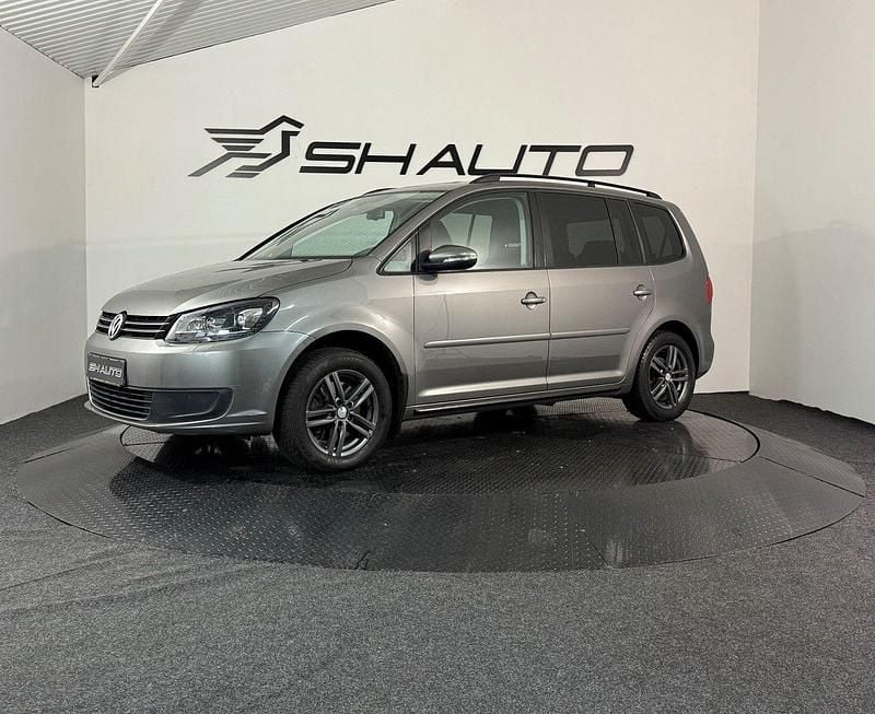 Begagnad 2011 VW Touran Minibuss | 59 900 kr (Marknadspris) - Bild 1/4