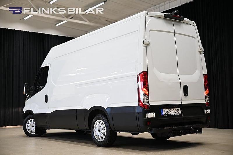 Begagnad Iveco Daily 136 HK (100 kW) 2017 Vit Van