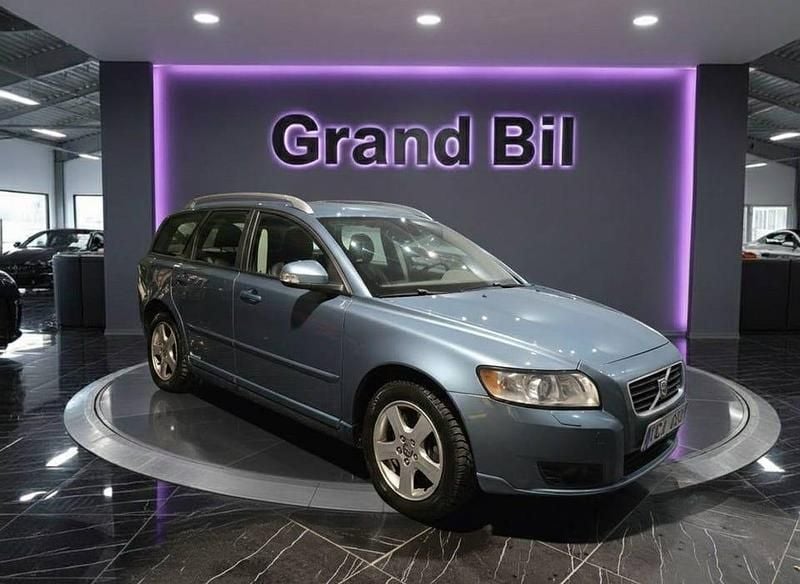 Begagnad Volvo V50 Summum 180 HK (132 kW) 2010 Blå Kombi