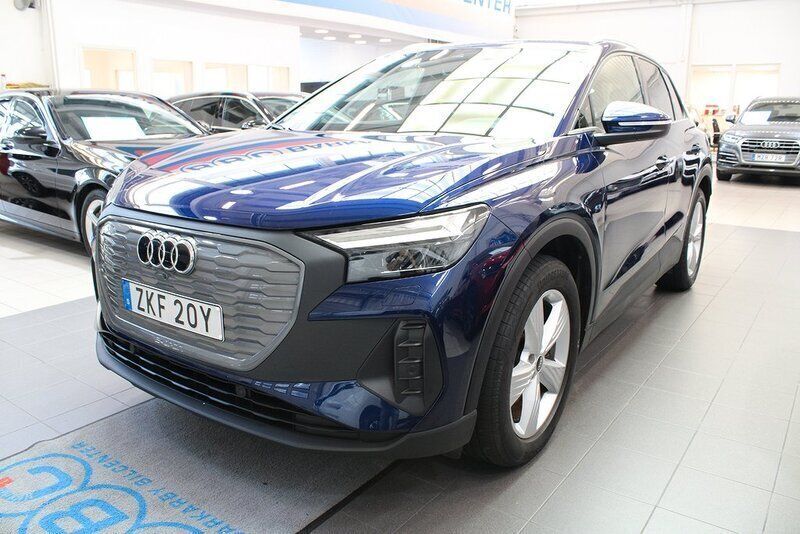 Blå Begagnad 2021 Audi Q4 e-tron Proline SUV | 289 900 kr (Bra pris) - Bild 1/4
