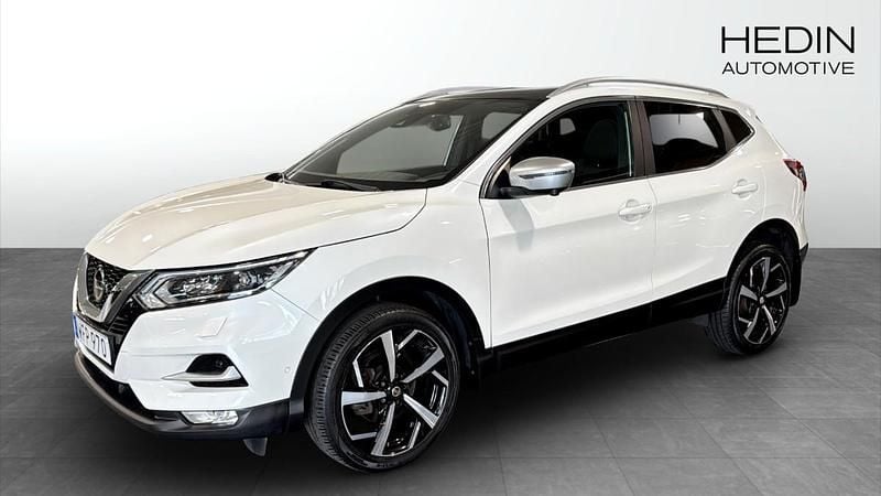 Vit (white) Begagnad 2018 Nissan Qashqai Tekna+ SUV | 199 900 kr (Marknadspris) - Bild 1/4