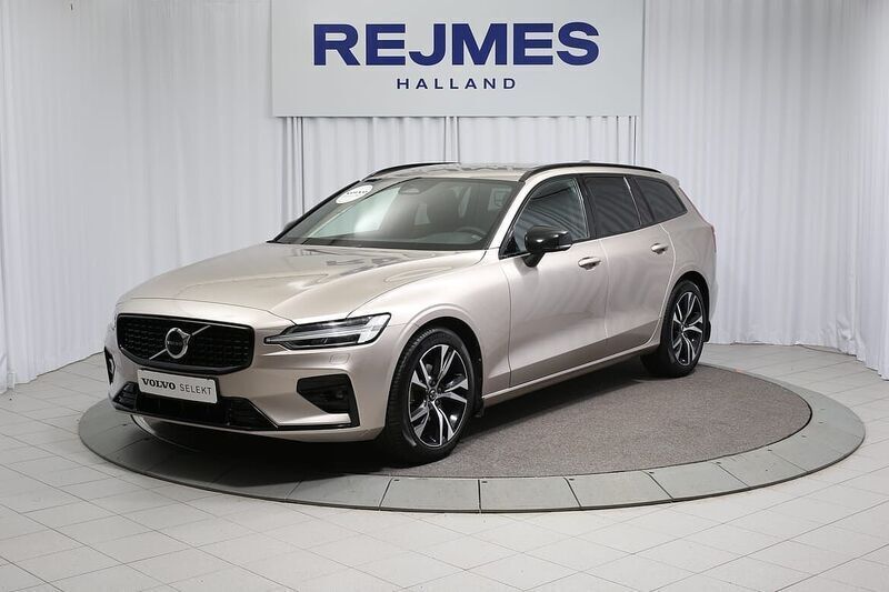 Begagnad 2023 Volvo V60 Kombi | 389 500 kr (Lite dyr) - Bild 1/4