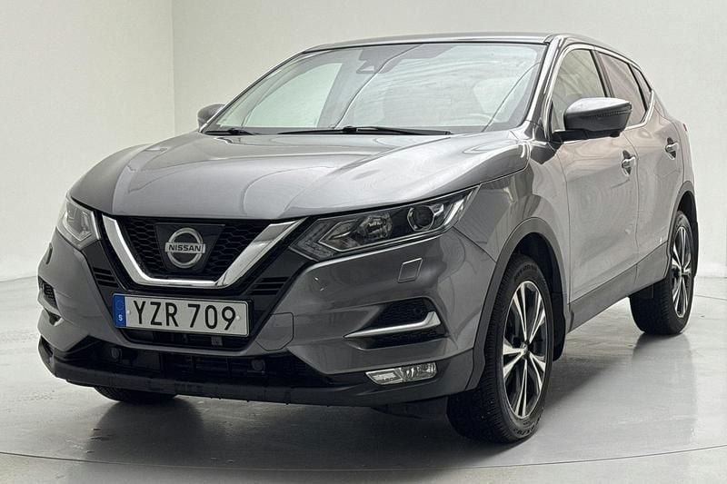 Grå Begagnad 2018 Nissan Qashqai SUV | 149 000 kr (Marknadspris) - Bild 1/4