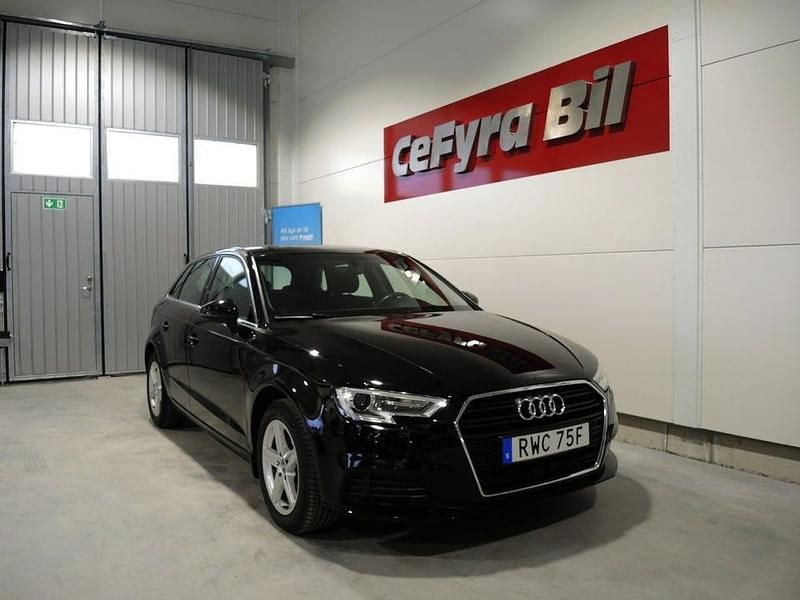 Svart Begagnad 2020 Audi A3 Proline | 192 900 kr (Bra pris) - Bild 1/4