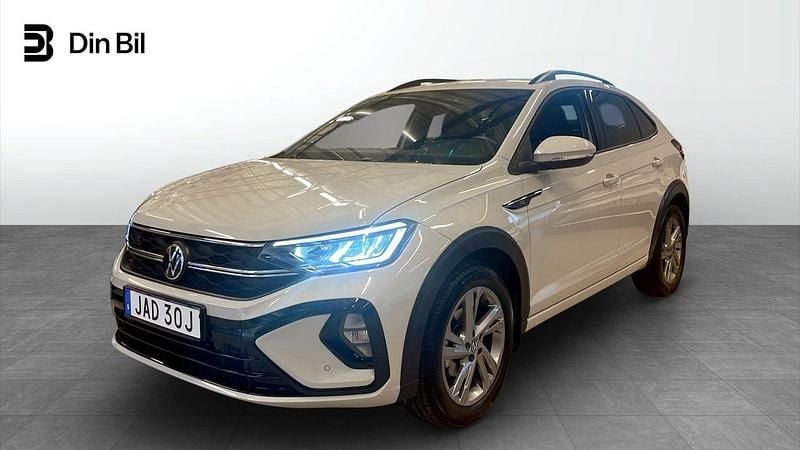 Grå Begagnad 2022 VW Taigo R-line SUV | 249 900 kr (Marknadspris) - Bild 1/4