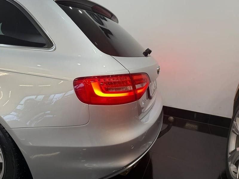 Begagnad Audi A4 177 HK (130 kW) 2013 Silver Kombi