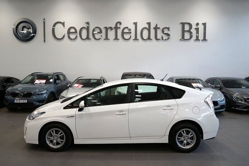 Vit Begagnad 2009 Toyota Prius Halvkombi | 99 900 kr (Marknadspris) - Bild 1/3