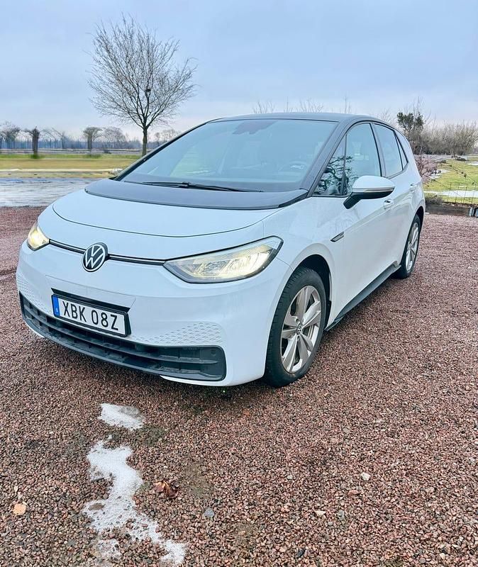 Begagnad VW ID.3 Pro Performance 150 kW (204 HK) 2021 Halvkombi