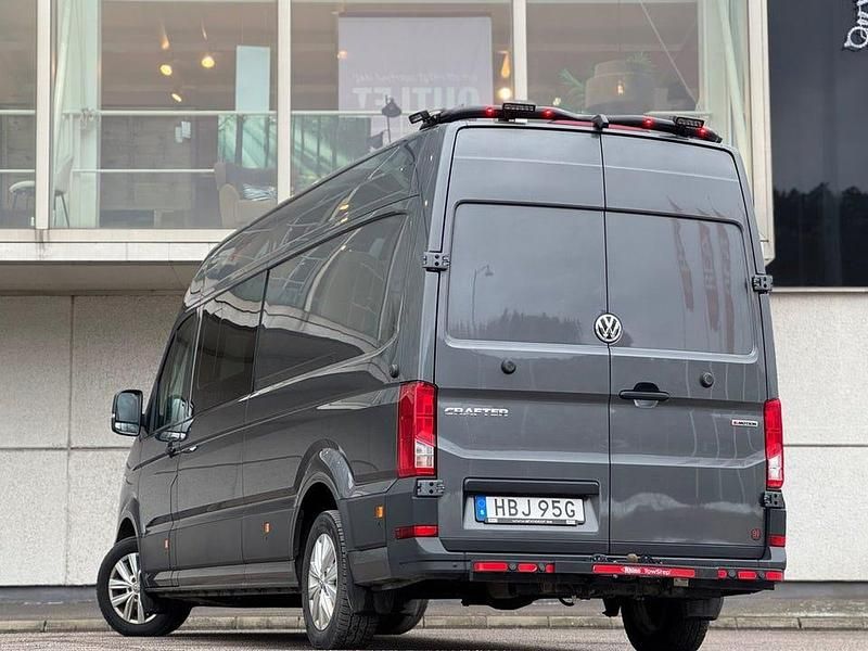 Begagnad VW Crafter 177 HK (130 kW) 2024 Grå Van