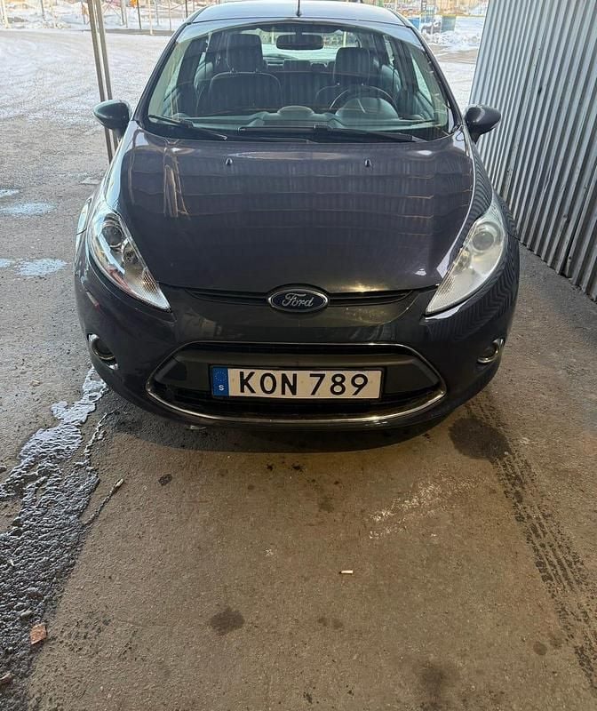 Begagnad Ford Fiesta 70 HK (51 kW) 2011 Halvkombi
