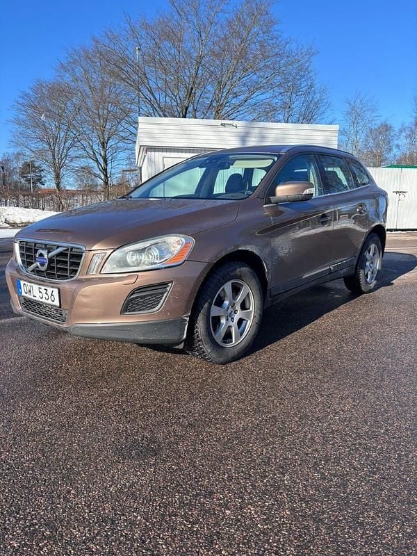 Begagnad Volvo XC60 163 HK (119 kW) 2011 SUV