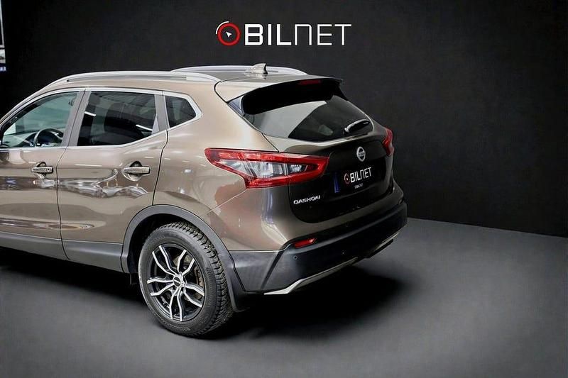 Begagnad Nissan Qashqai SV 116 HK (85 kW) 2018 Brun SUV