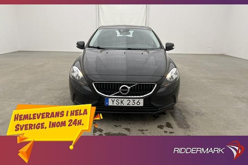 Begagnad Volvo V40 120 HK (88 kW) 2017 Svart Halvkombi