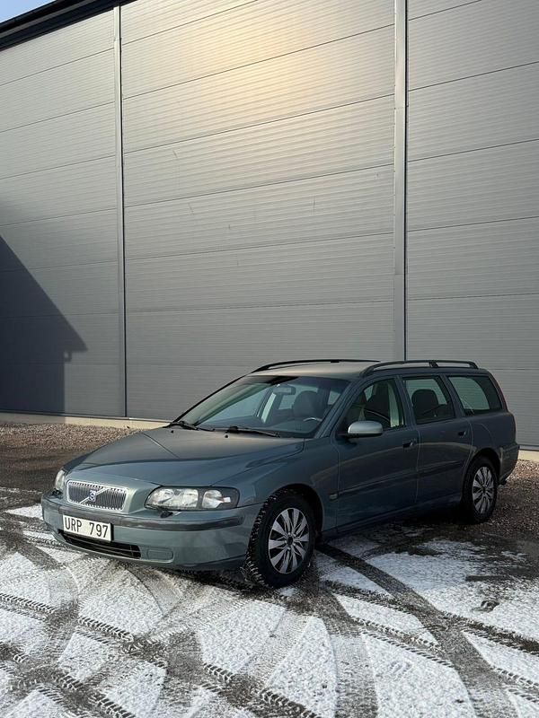 Begagnad Volvo V70 140 HK (102 kW) 2004 Kombi
